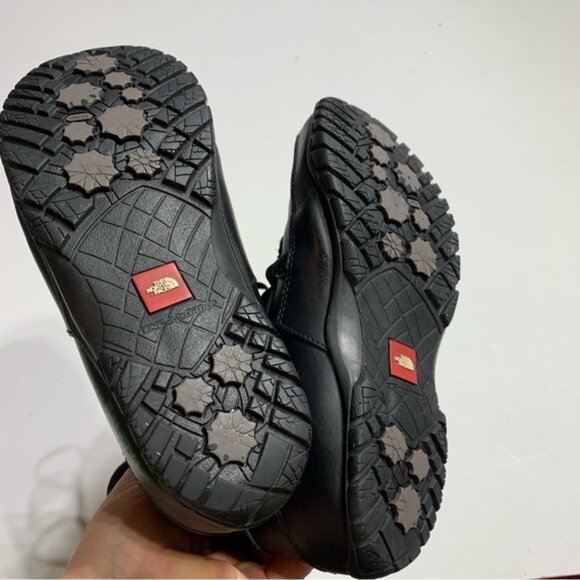 The North Face Primaloft size 6.5 lace up leather winter boots - Picture 7 of 7